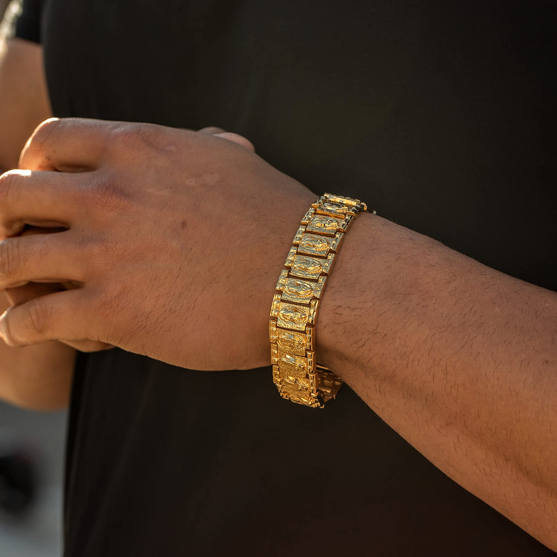 Virgen de Guadalupe Link Bracelet